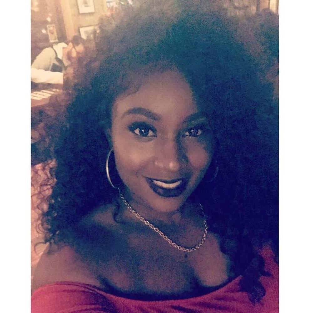 Meet your Posher, Ericka
